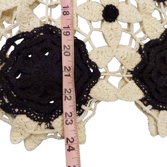 Witty Fox Cream and Black Crochet Knit Sweater - Picture 7 of 7